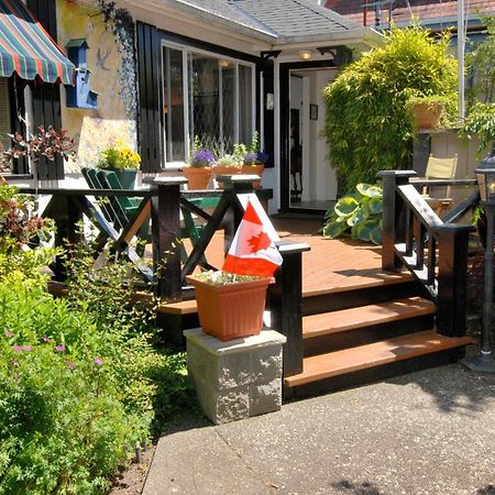 Heathergate Cottage And Suites Victoria Exterior foto